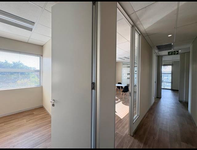 190M² OFFICE TO LET IN BROADACRES